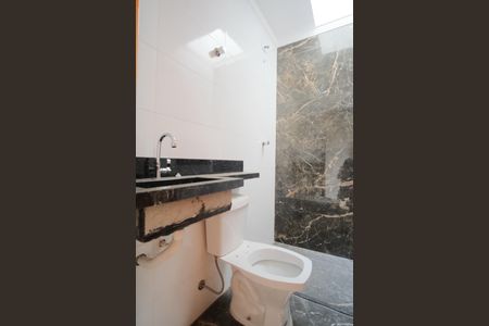 Casa à venda com 134m², 3 quartos e 3 vagasBanheiro Social