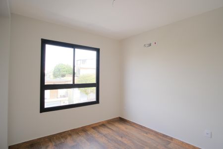 Casa à venda com 134m², 3 quartos e 3 vagasSuíte