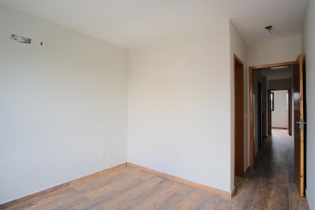 Casa à venda com 134m², 3 quartos e 3 vagasSuíte