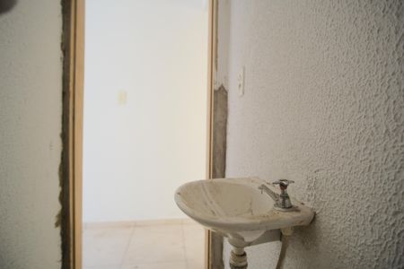 Casa de condomínio à venda com 58m², 2 quartos e 1 vagaLavabo