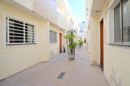 Casa de condomínio à venda com 58m², 2 quartos e 1 vagaÁrea comum