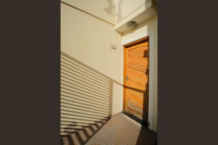 Casa de condomínio à venda com 70m², 2 quartos e 1 vagaFachada