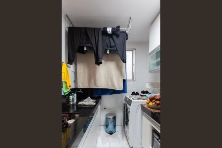 Apartamento à venda com 48m², 2 quartos e 1 vaga Apartamento à venda com 48m², 2 quartos e 1 vagaCozinha e Área de Serviço