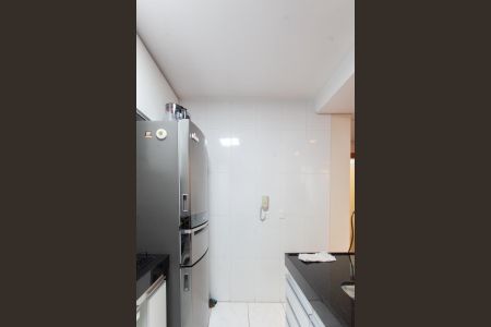 Apartamento à venda com 48m², 2 quartos e 1 vaga Apartamento à venda com 48m², 2 quartos e 1 vagaCozinha e Área de Serviço