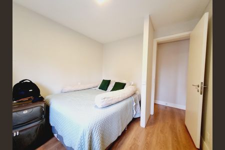 Apartamento à venda com 132m², 4 quartos e 2 vagasQuarto 2