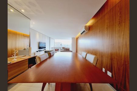 Apartamento à venda com 132m², 4 quartos e 2 vagasSala de Jantar