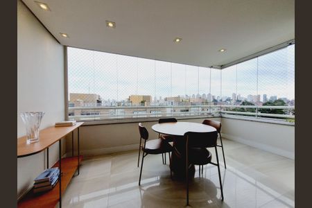 Apartamento à venda com 132m², 4 quartos e 2 vagasVaranda da Sala