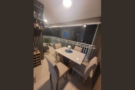 Apartamento à venda com 65m², 2 quartos e 1 vagaFoto 03