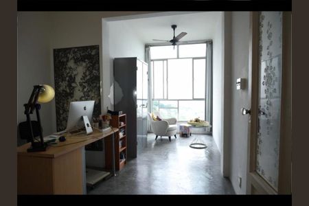 Apartamento à venda com 122m², 4 quartos e sem vaga