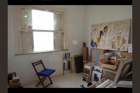 Apartamento à venda com 122m², 4 quartos e sem vaga