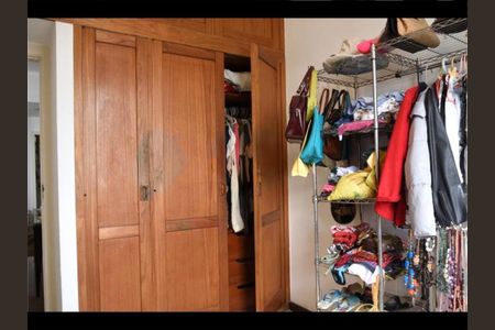 Apartamento à venda com 122m², 4 quartos e sem vaga