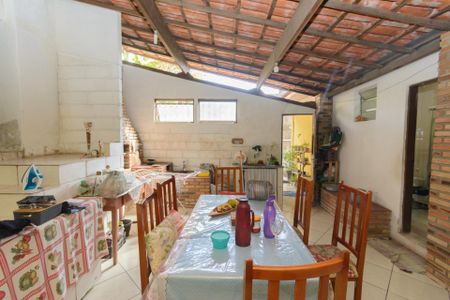 Casa à venda com 306m², 8 quartos e 1 vagaCasa3 - Sala de Jantar e Area de Serviço
