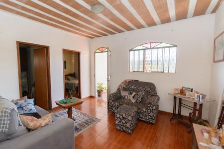 Casa à venda com 306m², 8 quartos e 1 vagaCasa3 - Sala