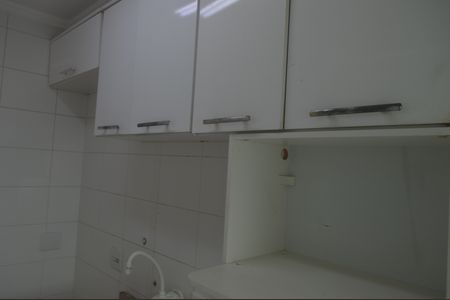 Apartamento à venda com 64m², 3 quartos e 2 vagasCozinha