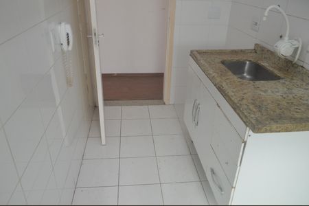 Apartamento à venda com 64m², 3 quartos e 2 vagasCozinha