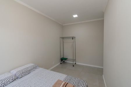 Apartamento para alugar com 70m², 2 quartos e 1 vagaSuíte