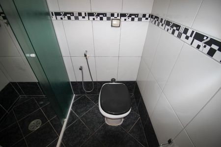 Casa para alugar com 190m², 2 quartos e 3 vagasBanheiro