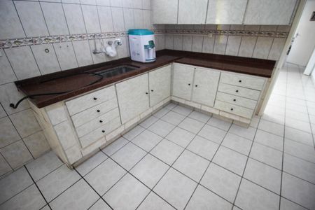 Casa para alugar com 190m², 2 quartos e 3 vagasCozinha