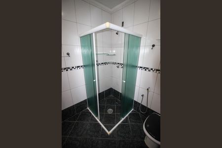 Casa para alugar com 190m², 2 quartos e 3 vagasBanheiro