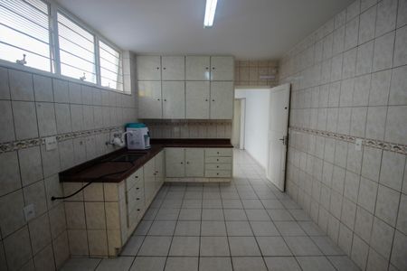 Casa para alugar com 190m², 2 quartos e 3 vagasCozinha