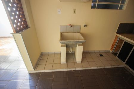 Casa para alugar com 190m², 2 quartos e 3 vagasÁrea de Serviço