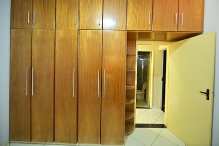 Casa para alugar com 285m², 3 quartos e 3 vagasQuarto