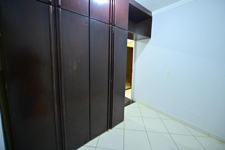 Casa para alugar com 285m², 3 quartos e 3 vagasQuarto 3