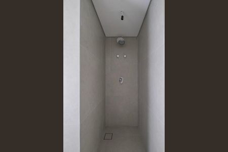 Apartamento à venda com 222m², 3 quartos e 2 vagas Apartamento à venda com 222m², 3 quartos e 2 vagasSuíte 2 - Banheiro