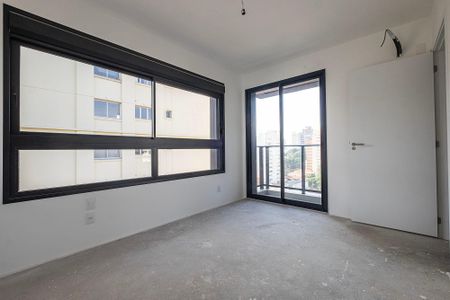 Apartamento à venda com 222m², 3 quartos e 2 vagas Apartamento à venda com 222m², 3 quartos e 2 vagasSuíte 2