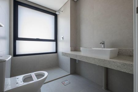 Apartamento à venda com 112m², 3 quartos e 2 vagas Apartamento à venda com 112m², 3 quartos e 2 vagasBanheiro Suíte