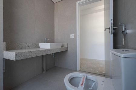 Apartamento à venda com 112m², 3 quartos e 2 vagas Apartamento à venda com 112m², 3 quartos e 2 vagasBanheiro Suíte