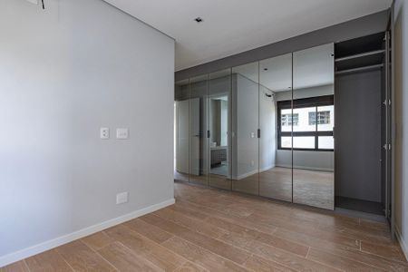 Apartamento à venda com 112m², 3 quartos e 1 vaga Apartamento à venda com 112m², 3 quartos e 1 vagaSuíte