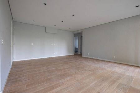 Apartamento à venda com 112m², 3 quartos e 1 vaga Apartamento à venda com 112m², 3 quartos e 1 vagaSala