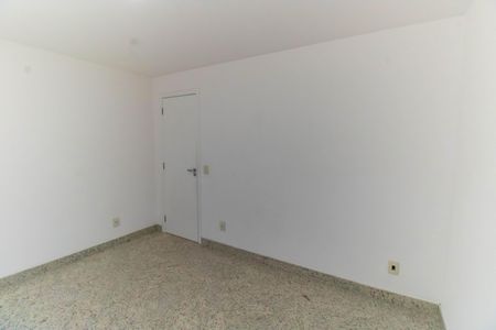 Casa à venda com 500m², 4 quartos e 3 vagasQuarto 2