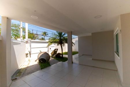 Casa à venda com 500m², 4 quartos e 3 vagasÁrea externa