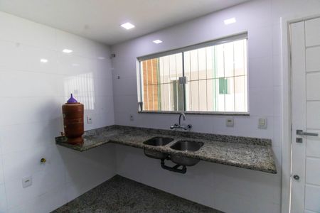 Casa à venda com 500m², 4 quartos e 3 vagasCozinha