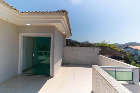 Casa à venda com 500m², 4 quartos e 3 vagasVaranda da Suíte 2