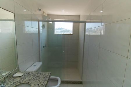 Casa à venda com 500m², 4 quartos e 3 vagasBanheiro da Suíte 2