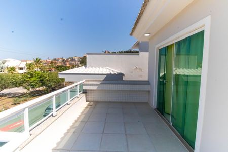 Casa à venda com 500m², 4 quartos e 3 vagasVaranda da Suíte 2