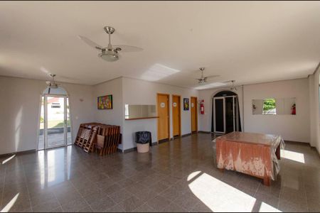 Apartamento para alugar com 69m², 2 quartos e 1 vaga Apartamento para alugar com 69m², 2 quartos e 1 vagaÁrea Comum - Salão de Festas