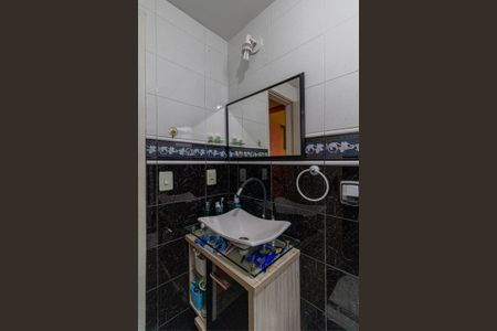 Apartamento para alugar com 69m², 2 quartos e 1 vaga Apartamento para alugar com 69m², 2 quartos e 1 vagaBanheiro