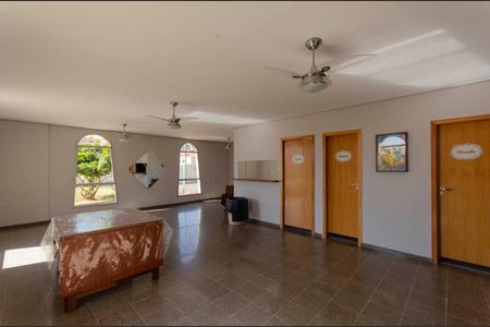 Apartamento para alugar com 69m², 2 quartos e 1 vaga Apartamento para alugar com 69m², 2 quartos e 1 vagaÁrea Comum - Salão de Festas