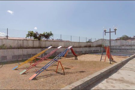 Apartamento para alugar com 69m², 2 quartos e 1 vaga Apartamento para alugar com 69m², 2 quartos e 1 vagaÁrea Comum - Playground