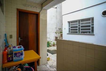 Casa à venda com 306m², 3 quartos e 2 vagas Casa à venda com 306m², 3 quartos e 2 vagasÁrea de Serviço