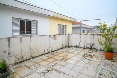 Casa à venda com 306m², 3 quartos e 2 vagas Casa à venda com 306m², 3 quartos e 2 vagasTerraço
