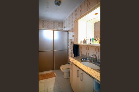 Casa à venda com 306m², 3 quartos e 2 vagas Casa à venda com 306m², 3 quartos e 2 vagasBanheiro Social