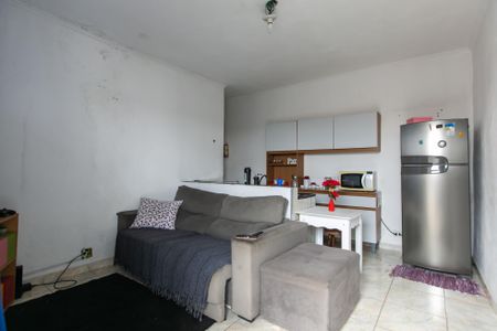 Casa à venda com 175m², 4 quartos e 2 vagas Casa à venda com 175m², 4 quartos e 2 vagasSala 3