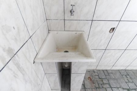 Casa à venda com 175m², 4 quartos e 2 vagas Casa à venda com 175m², 4 quartos e 2 vagasÁrea de Serviço Casa 1