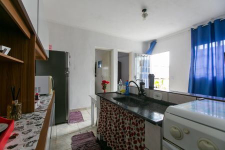 Casa à venda com 175m², 4 quartos e 2 vagas Casa à venda com 175m², 4 quartos e 2 vagasCozinha 3