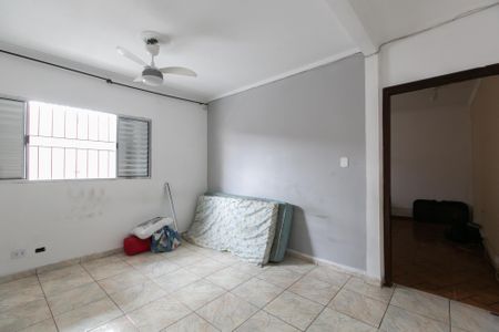 Casa à venda com 175m², 4 quartos e 2 vagas Casa à venda com 175m², 4 quartos e 2 vagasQuarto 2